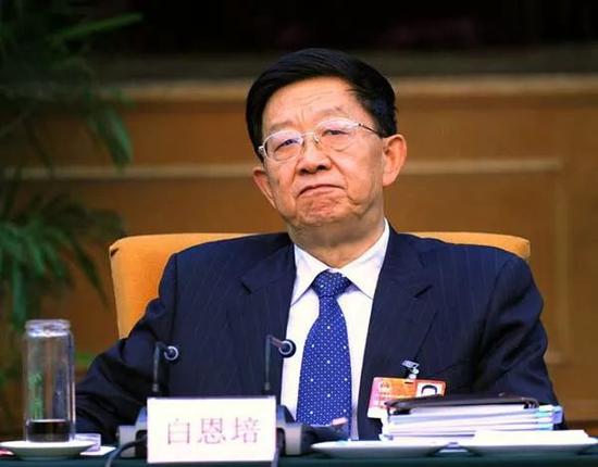 秦光荣是谁的儿子