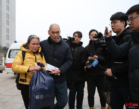 对话张志超:不认识被害人 回家最想吃妈妈做的
