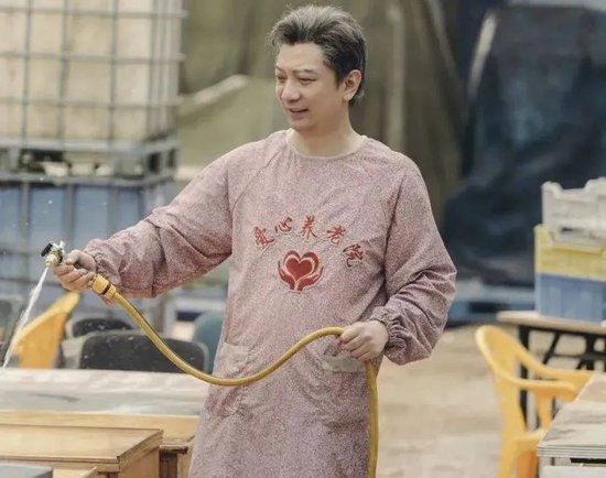 　《奇迹·笨小孩》剧照