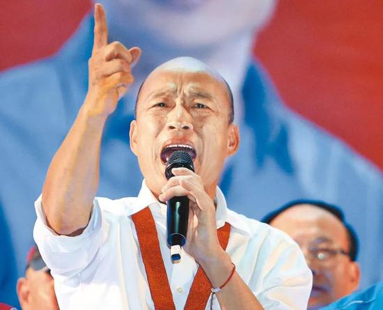 演员高雄:媒体:血溅议场 台湾高雄市议会“打”出知名度