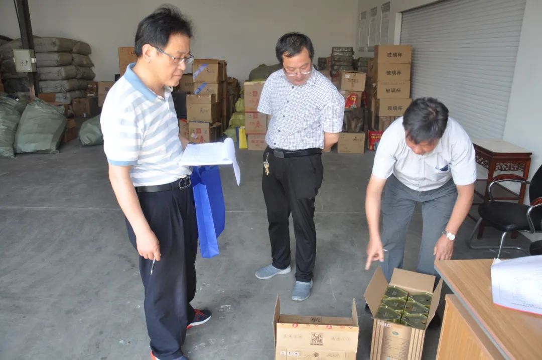 卖假酒！涉案人被判刑并承担惩罚性赔偿责任