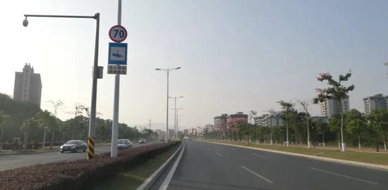 劳斯莱斯9天超速2次被扣18分 车主：会让司机注意