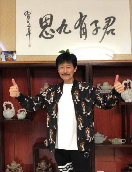陈勋奇微博:港星陈勋奇:年轻人若多知道历史 就不会如此愚昧 (陈勋奇,图源:@陈勋奇微博)