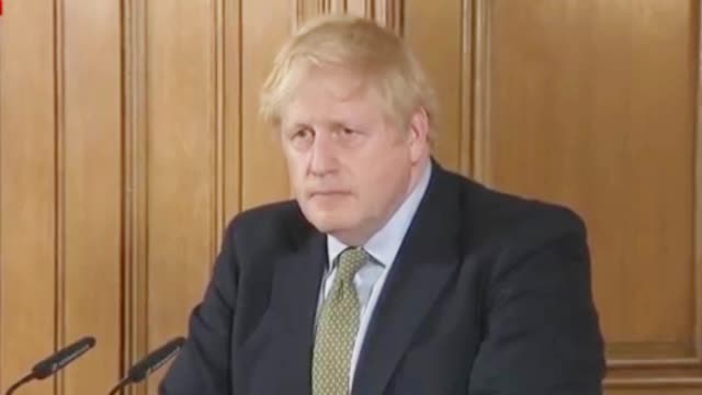 约翰逊转入ICU前2小时病情突变 意识清醒但呼吸困难