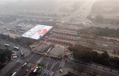 北京三元桥43小时完成改造 视频震惊网友(图) |三元桥_新浪新闻