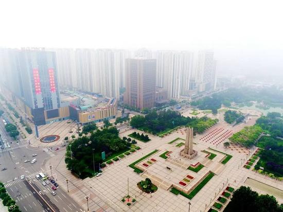 2016年7月27日，航拍城市新貌 图/CFP