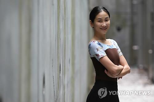 
	韩国国立芭蕾团首席舞蹈家金智英/资料图 
