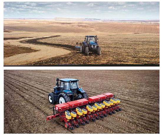 
	用户驾驶雷沃欧豹拖拉机作业
