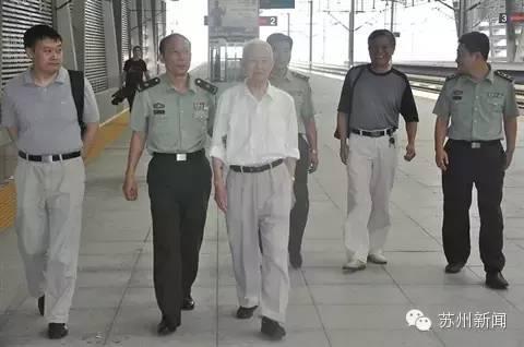 104岁抗战老兵逝世 曾参与抗战胜利70周年阅兵 2015年8月26日,经过保健专家评估,陈老身体健康情况一切良好,准许归队,为大阅兵活动的最终到来作进一步准备。