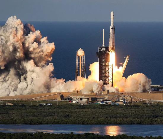 NASA明年向公众开放国际空间站 4亿去一趟值吗？_手机新浪网