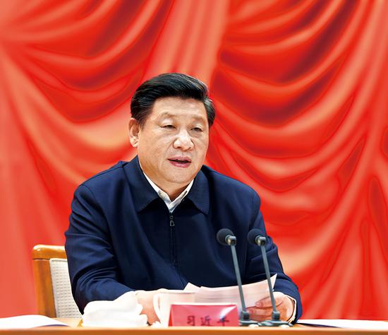 2016年1月18日，省部級主要領(lǐng)導(dǎo)干部學(xué)習(xí)貫徹十八屆五中全會(huì)精神專題研討班在中央黨校開班。中共中央總書記、國家主席、中央軍委主席習(xí)近平在開班式上發(fā)表重要講話。 新華社記者 李學(xué)仁/攝