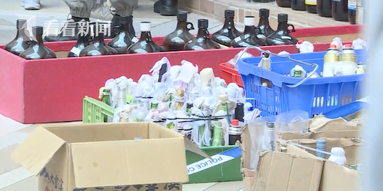 香港烧烤区现危化品 警方：不排除有人要制汽油