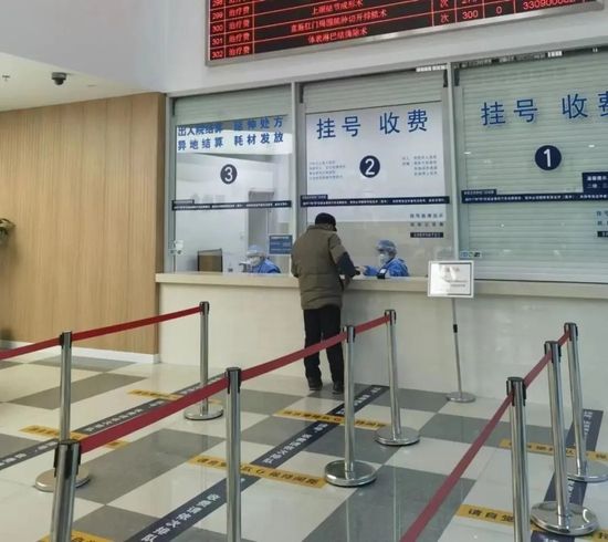 社区医生:近三年忙于核酸,没治过新冠,不敢用药,怎么办?专家:得新冠或