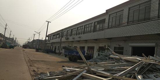 ܱըӰĴׯ𻵵Ĵ°װشͼ