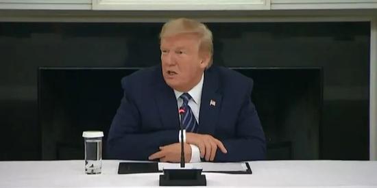 特朗普开始自我催眠了