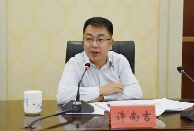 前女記者自述遭家暴丈夫:沒有的事