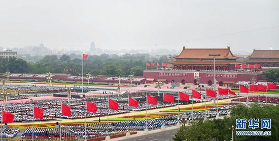 7月1日上午,庆祝中国共产党成立100周年大会在北京天安门广场隆重举行。新华社记者 陈钟昊 摄