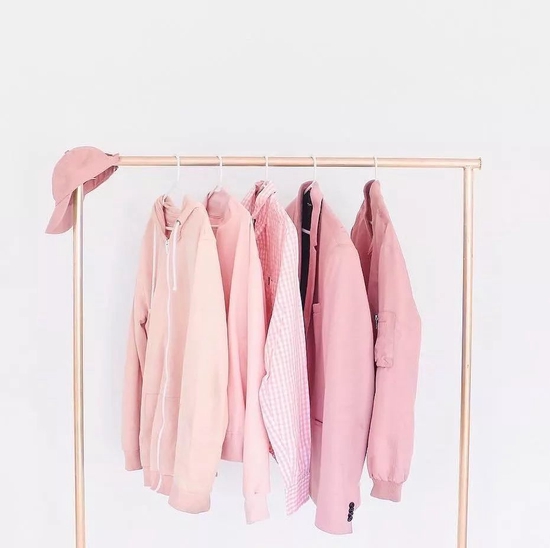 有多少男生悄悄喜欢粉红色而不敢说出来?休闲区蓝鸢梦想 - Www.slyday.coM 有多少男生悄悄喜欢粉红色而不敢说出来?休闲区蓝鸢梦想 - Www.slyday.coM