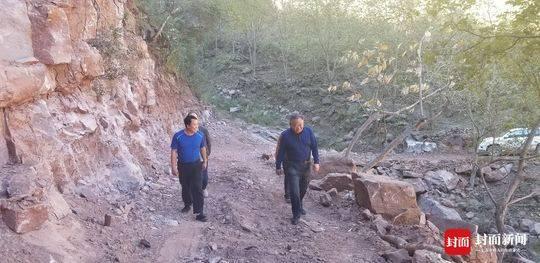 右一李忠凯 图片由大姚县委宣传部提供