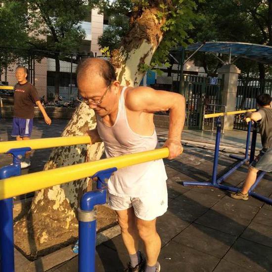 巴西病例不动布雕区进区市确诊确诊前途全面行核新增新