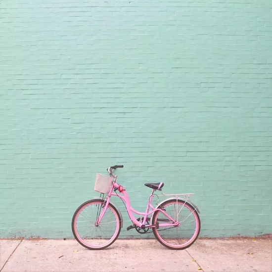 有多少男生悄悄喜欢粉红色而不敢说出来?休闲区蓝鸢梦想 - Www.slyday.coM 有多少男生悄悄喜欢粉红色而不敢说出来?休闲区蓝鸢梦想 - Www.slyday.coM