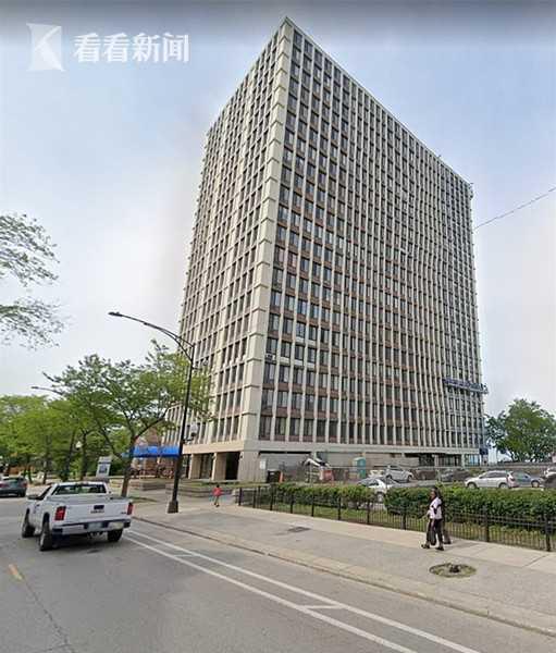 美国女子杀死2幼子刺伤爷爷 从11楼跳楼自杀幸存