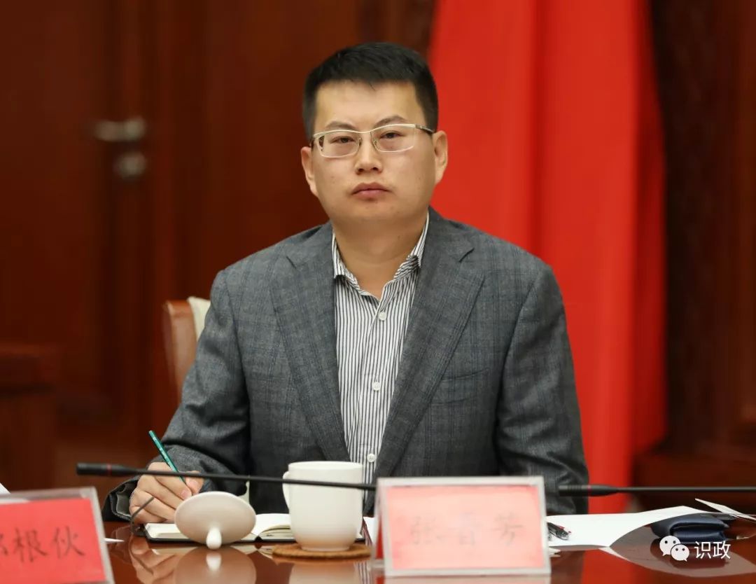 张晋芳  北京集创北方科技公司董事长,北京交通大学电路系统专业博士.