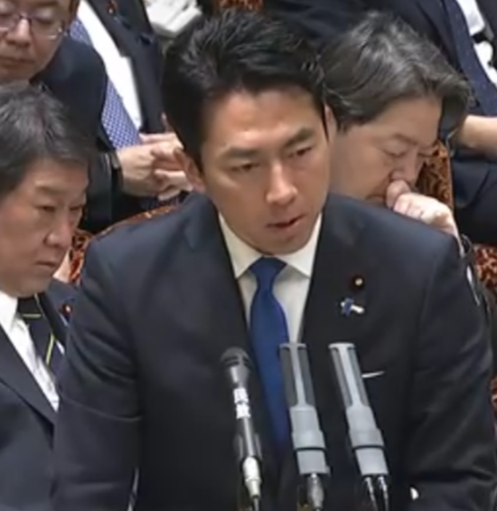特朗普“点名”日本，高市回应了