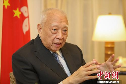 喷鼻港出格行政区首任行政长官、全国政协副主席董建华刻日在喷鼻港接受中新社专访时暗示,若是当初到全国各国讯问当地人对于本人前途的不雅点,最有信念的会是中国人。中新社记者 谢光磊 摄