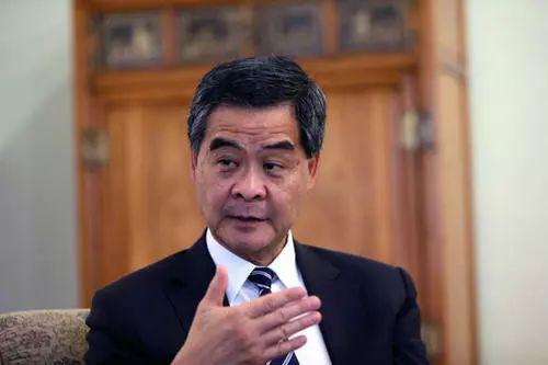 香港前特首梁振英呼吁全国抵制宝矿力水特