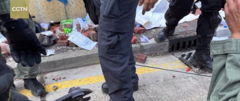 受箭伤警员普通话表达感谢:谢谢你们支持香港警