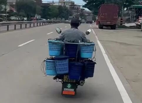 “从6元跌到1元，还是卖不出”！“泡药杨梅”事件后当地杨梅滞销，“好的也卖不出去了”！农户：曾以为“过水”是清洗除尘的正常操作