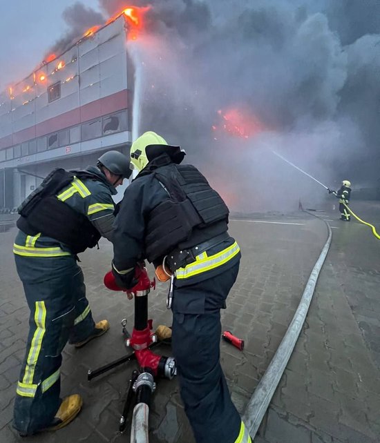 泽连斯基：俄对乌发动大规模无人机袭击