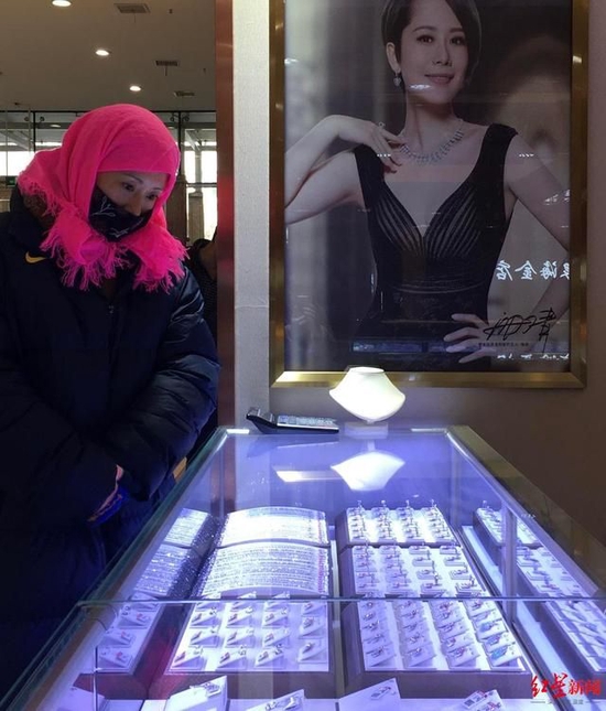 代言人现身无人识