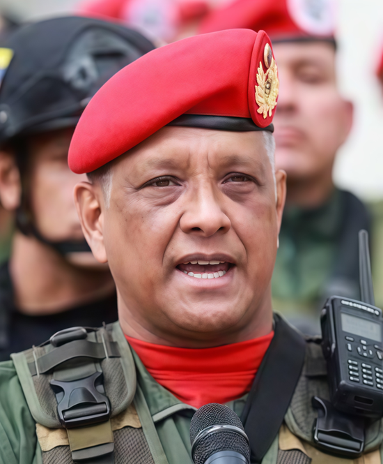 委内瑞拉“内鬼”找到了，是马杜罗亲密“发小”！他被曝为美国5000万美元悬赏出卖马杜罗，事后美方却没给钱！委代总统会见CIA局长