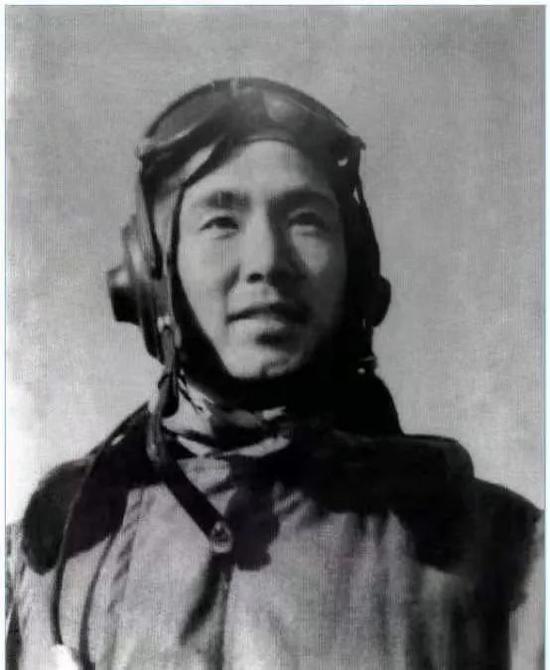 70年前击落击伤9架敌机的英雄王海何以在新时代感动中国