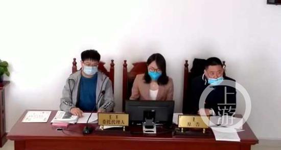 男子微博举报纪委玩忽职守被拘15天 状告政府胜诉