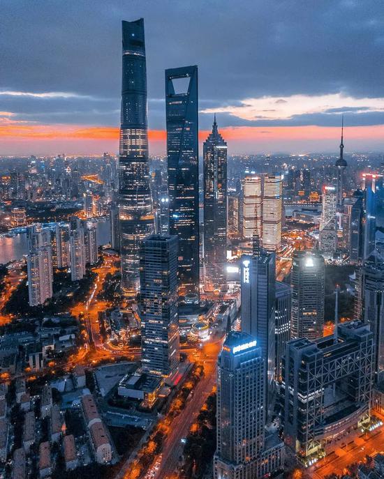 魔力之城:航拍上海照片爆红网络:一位德国摄影师眼中的魔力之城