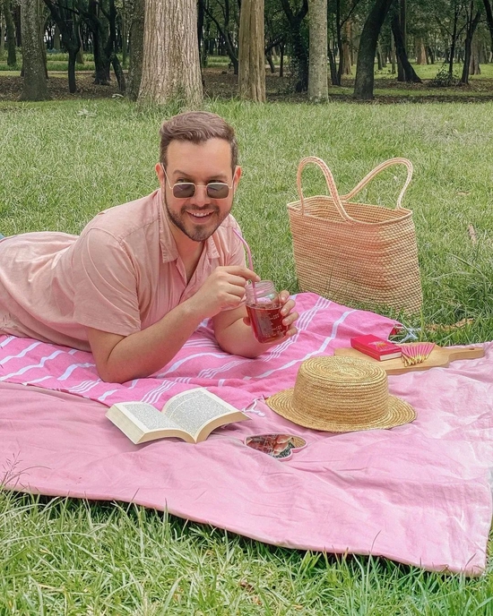 有多少男生悄悄喜欢粉红色而不敢说出来?休闲区蓝鸢梦想 - Www.slyday.coM 有多少男生悄悄喜欢粉红色而不敢说出来?休闲区蓝鸢梦想 - Www.slyday.coM