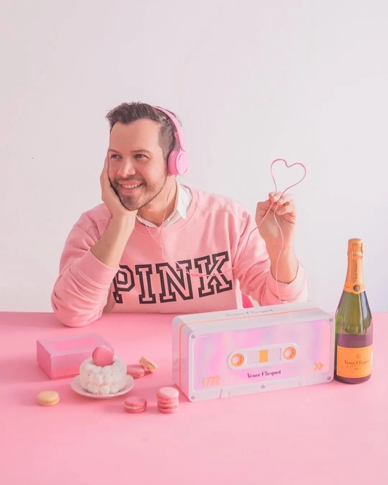 有多少男生悄悄喜欢粉红色而不敢说出来?休闲区蓝鸢梦想 - Www.slyday.coM 有多少男生悄悄喜欢粉红色而不敢说出来?休闲区蓝鸢梦想 - Www.slyday.coM