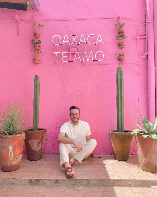 有多少男生悄悄喜欢粉红色而不敢说出来?休闲区蓝鸢梦想 - Www.slyday.coM 有多少男生悄悄喜欢粉红色而不敢说出来?休闲区蓝鸢梦想 - Www.slyday.coM