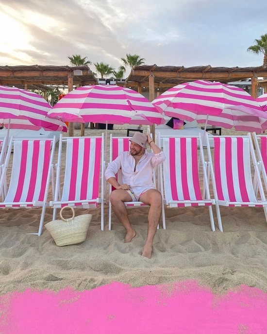 有多少男生悄悄喜欢粉红色而不敢说出来?休闲区蓝鸢梦想 - Www.slyday.coM 有多少男生悄悄喜欢粉红色而不敢说出来?休闲区蓝鸢梦想 - Www.slyday.coM