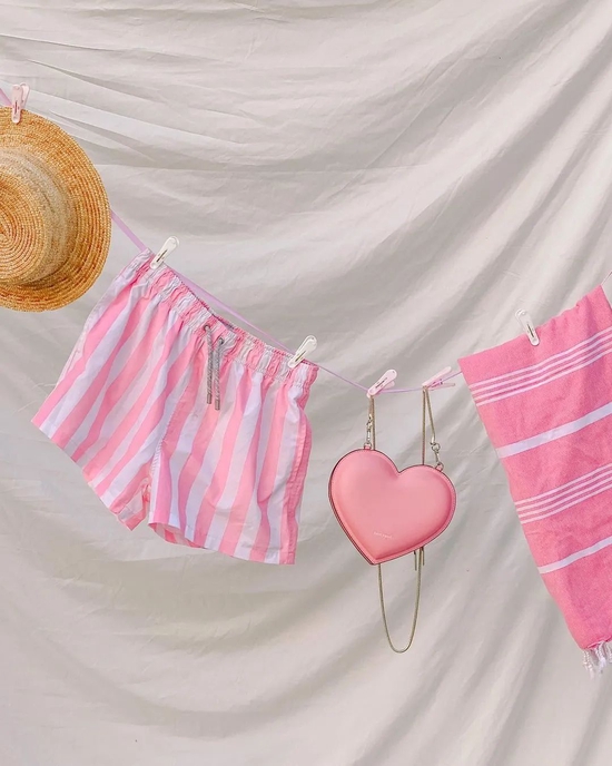 有多少男生悄悄喜欢粉红色而不敢说出来?休闲区蓝鸢梦想 - Www.slyday.coM 有多少男生悄悄喜欢粉红色而不敢说出来?休闲区蓝鸢梦想 - Www.slyday.coM