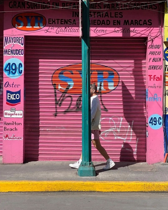 有多少男生悄悄喜欢粉红色而不敢说出来?休闲区蓝鸢梦想 - Www.slyday.coM 有多少男生悄悄喜欢粉红色而不敢说出来?休闲区蓝鸢梦想 - Www.slyday.coM