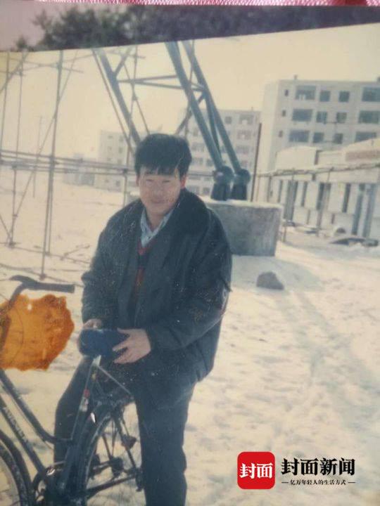 新疆杀人:新疆库尔勒沉尸案11年后重审 当事人曾被判死缓 入狱前的李建功/家属供图
