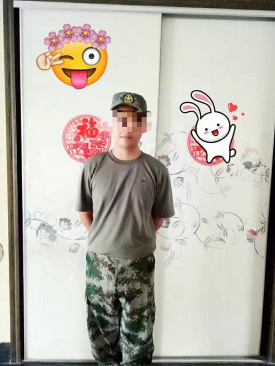 男孩被送去“戒网瘾”后死亡 母亲:后悔送他去那 被送“戒网瘾”后死亡的18岁少年