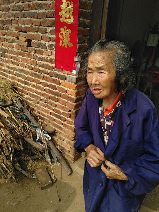 83岁的张炳莲仍在等待儿子回家 图片来源 代理人王飞律师