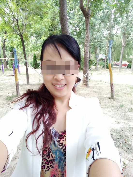 liuyan:女子称祛斑不成反长一脸黑斑 柳岩曾代言该产品 刘女士使用前的皮肤 受访者刘女士供图