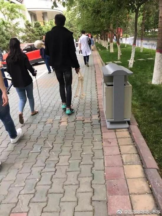 医学生考前拜华佗孙思邈 学生处无情回:别搞这