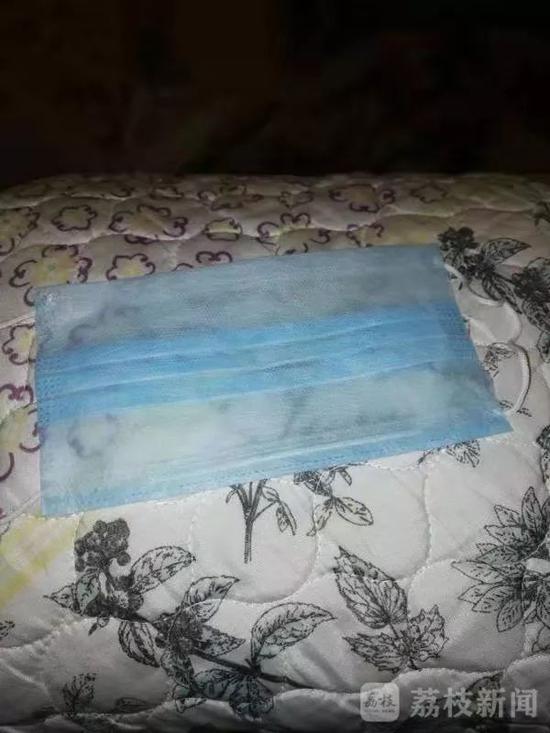 男子制售数万劣质假口罩 生产日期竟是一周之后